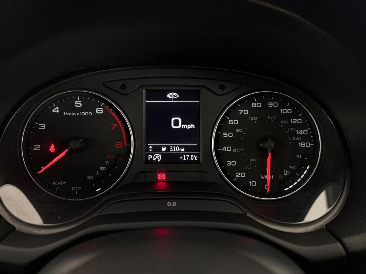 Audi Q2 thumbnail Driver Instruments