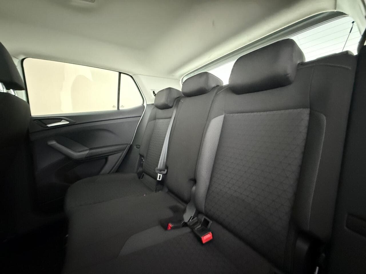 Volkswagen T-Cross thumbnail Seats Rear