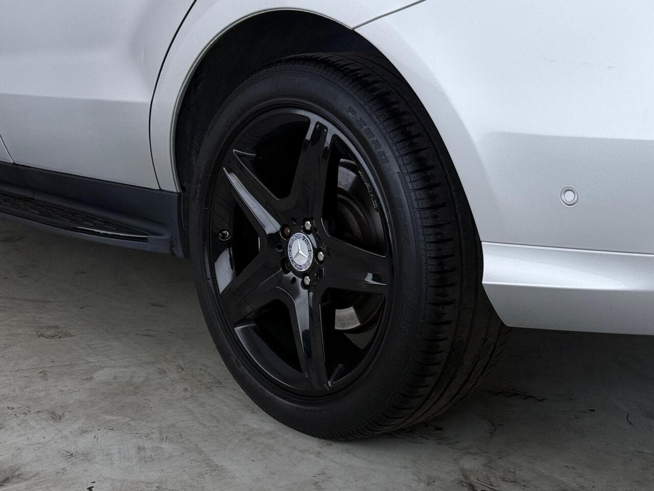 Mercedes-Benz GLE thumbnail Wheel