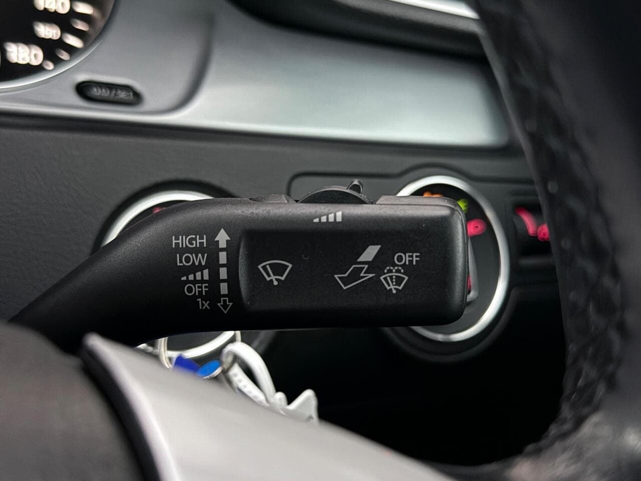Volkswagen CC thumbnail Misc Controls