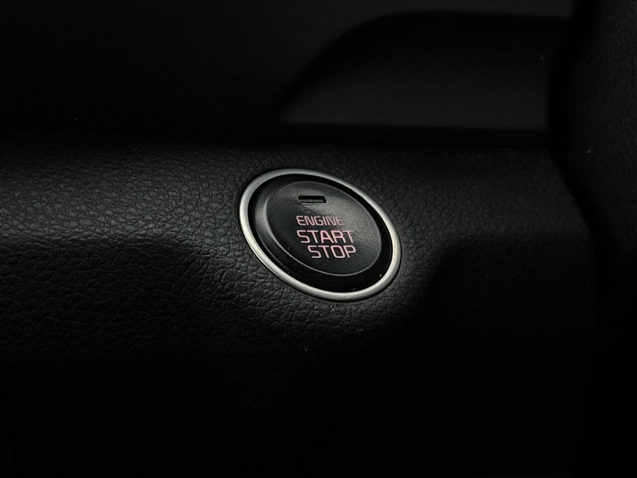 Kia Stonic thumbnail Misc Controls