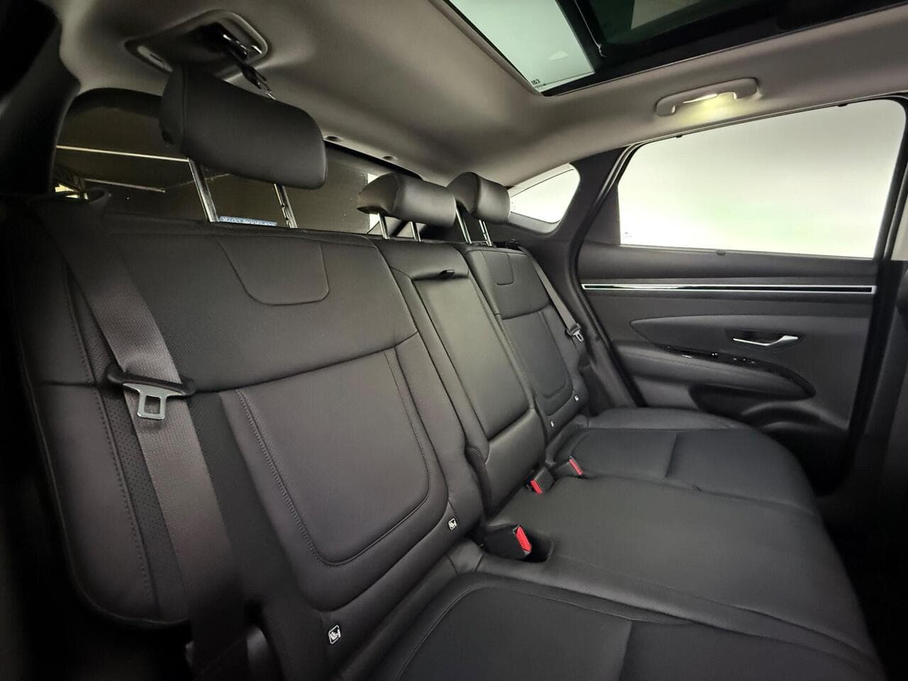 Hyundai TUCSON thumbnail Seats Rear