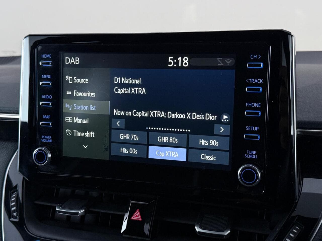 Toyota Corolla thumbnail Infotainment System