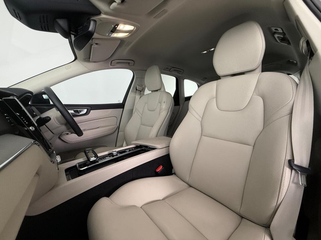 Volvo XC60 thumbnail Seat Front Passenger