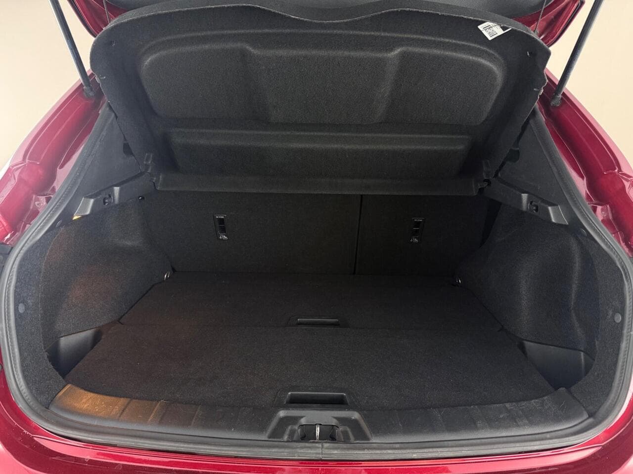 Nissan Qashqai thumbnail Boot