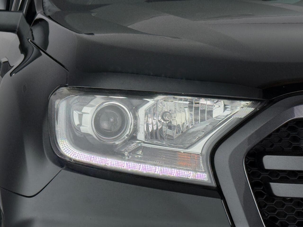 Ford Ranger thumbnail Glove Box