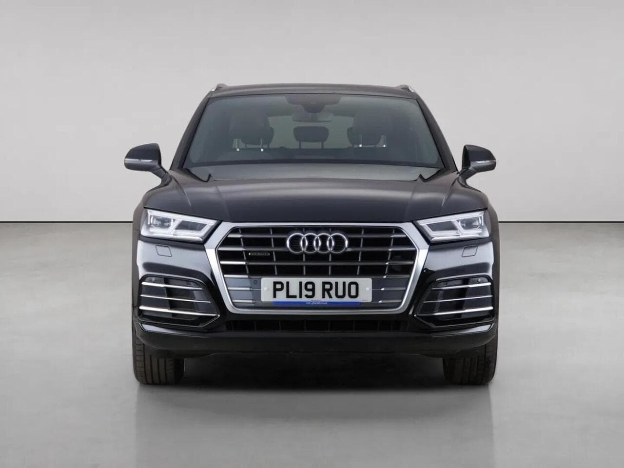 Audi Q5 thumbnail Front