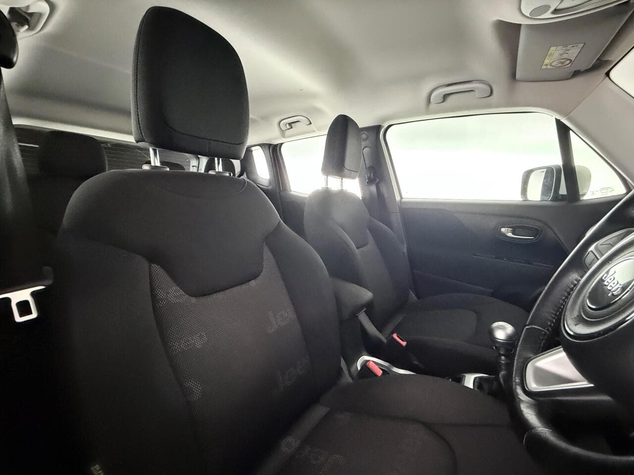 Jeep Renegade thumbnail Seat Driver