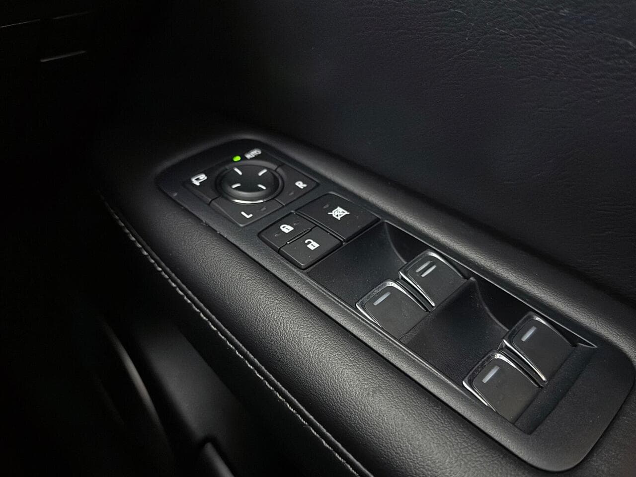 Lexus RX thumbnail Misc Controls