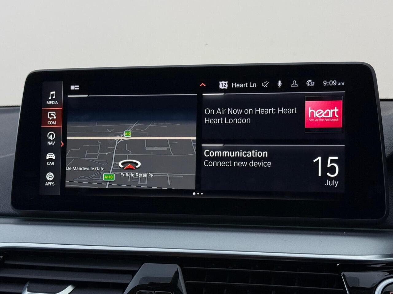 BMW 5 Series thumbnail Infotainment System