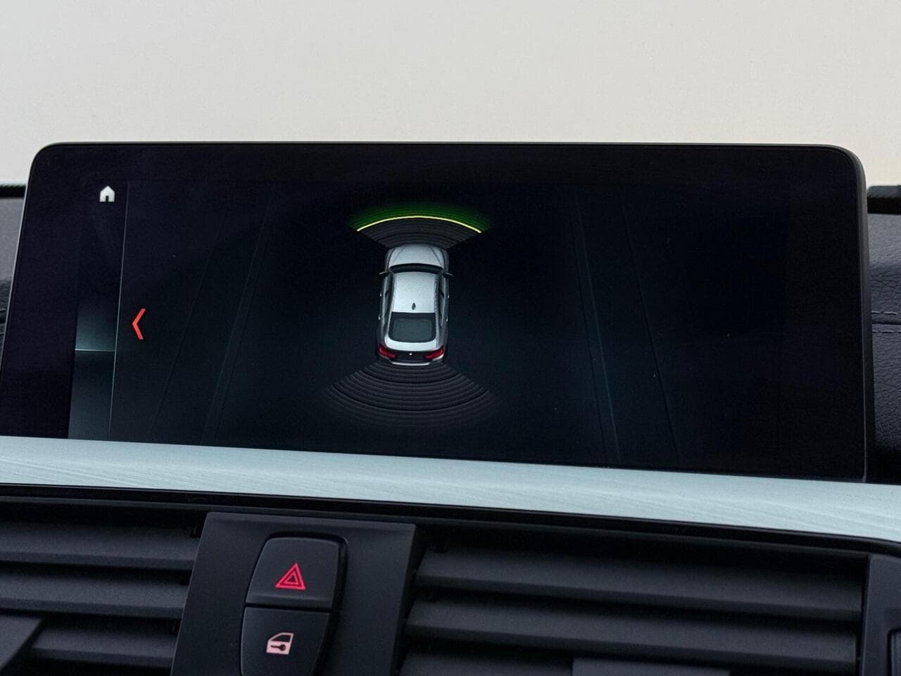 BMW 4 Series Gran Coupe thumbnail Infotainment System