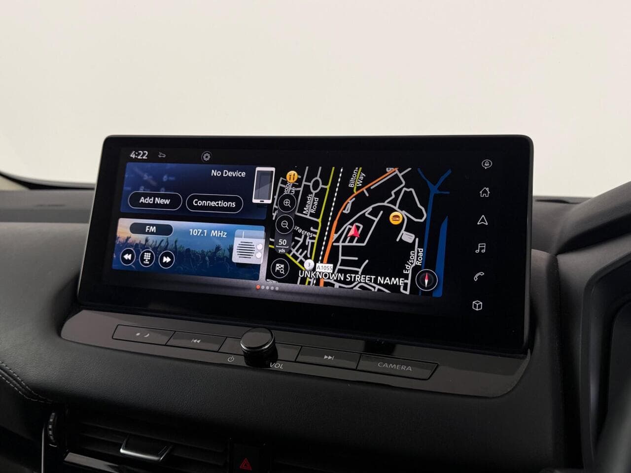 Nissan Qashqai thumbnail Infotainment System