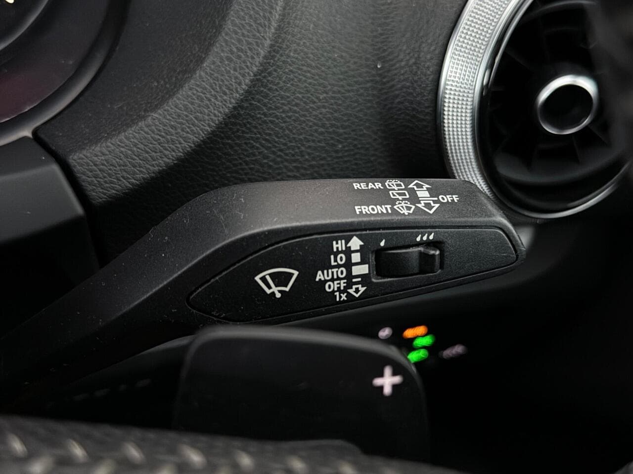Audi A3 thumbnail Misc Controls