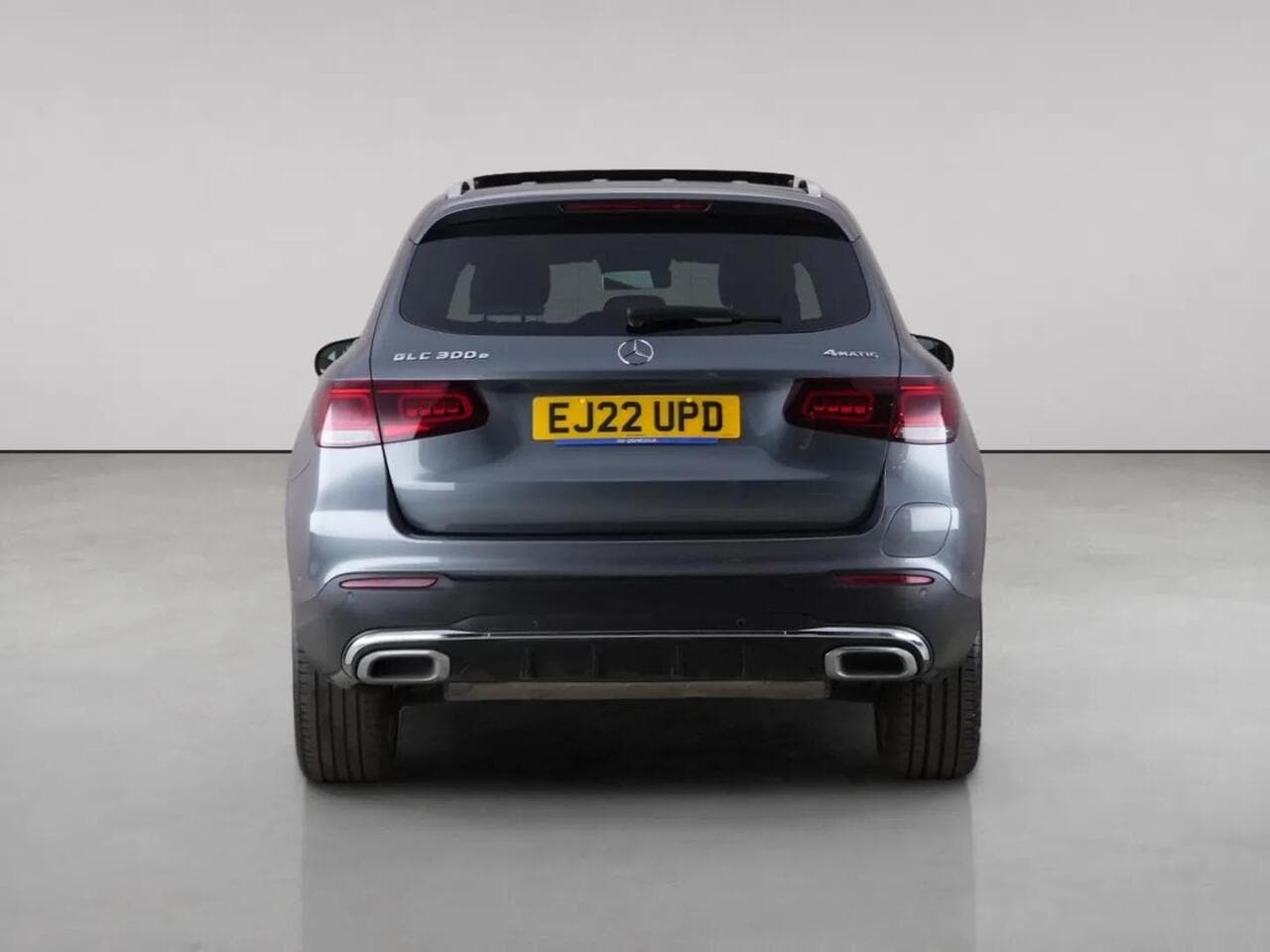 Mercedes-Benz GLC thumbnail Rear