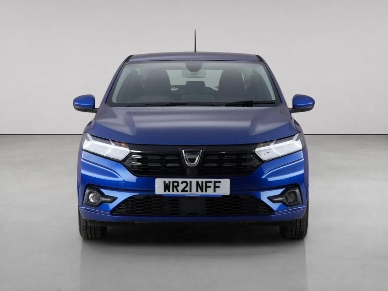 Dacia Sandero thumbnail Front
