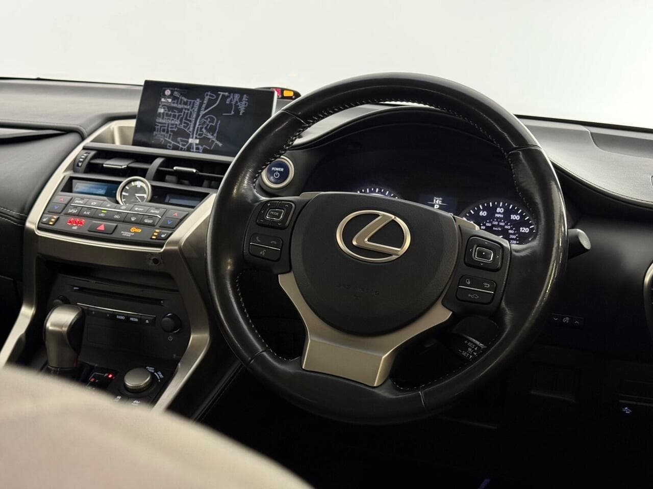 Lexus NX thumbnail Steering Wheel