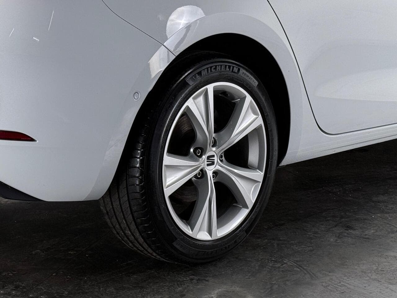 SEAT Leon thumbnail Wheel