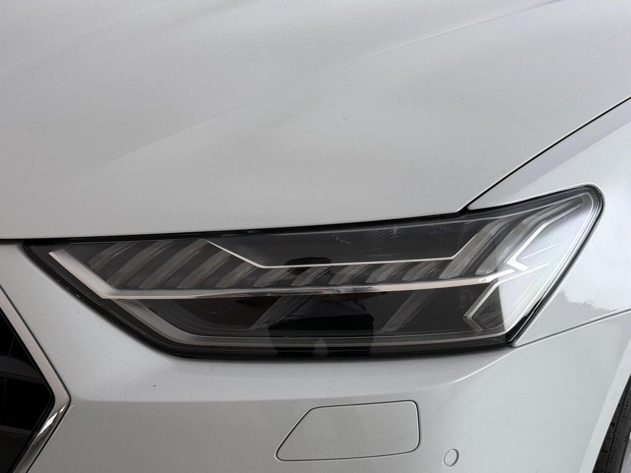 Audi A7 thumbnail Lights Front