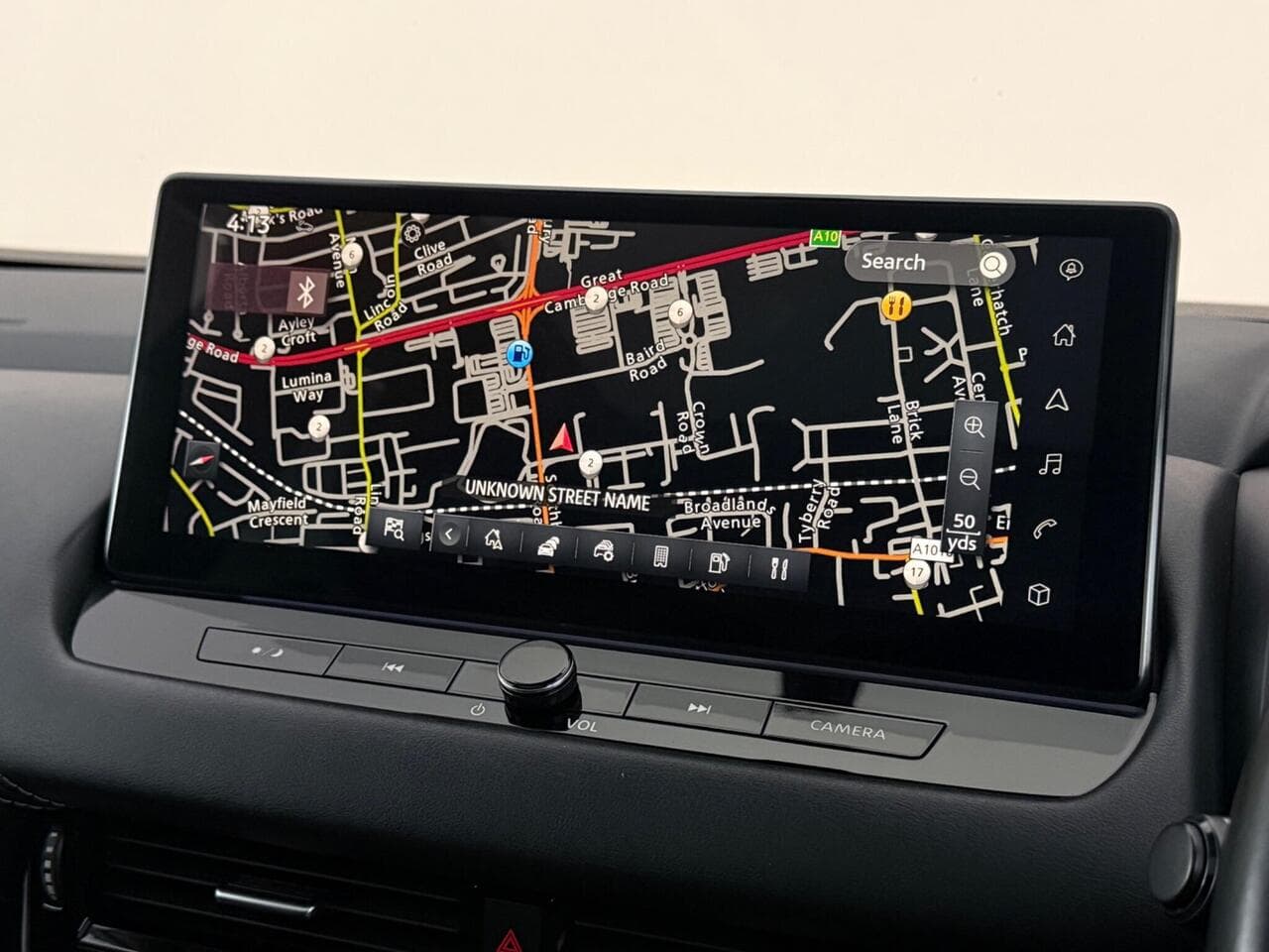 Nissan Qashqai thumbnail Infotainment System