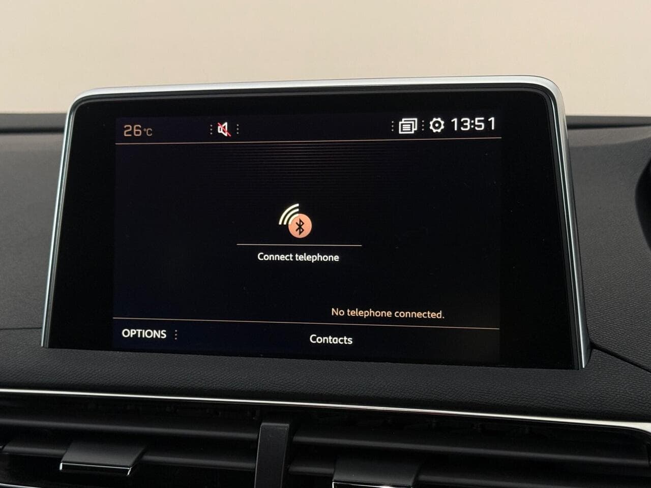 Peugeot 5008 thumbnail Infotainment System