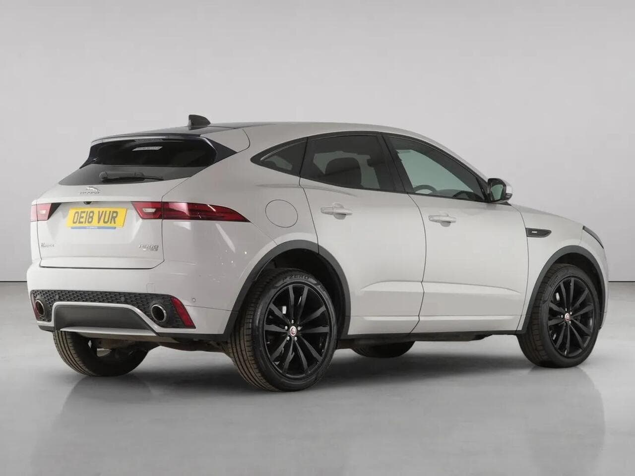 Jaguar E-PACE thumbnail Rear Right