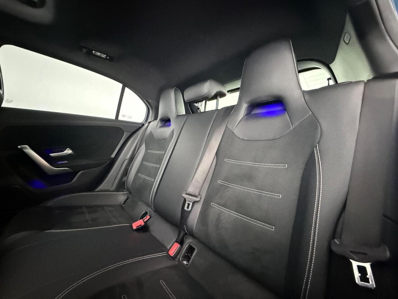 Mercedes-Benz A Class thumbnail Seats Rear