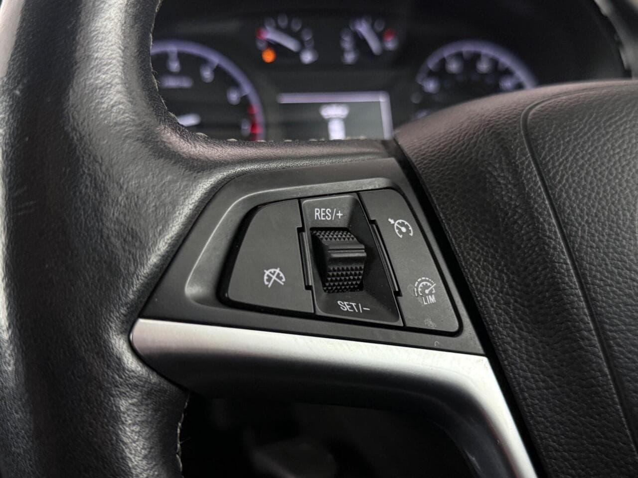Vauxhall Mokka X thumbnail Misc Controls