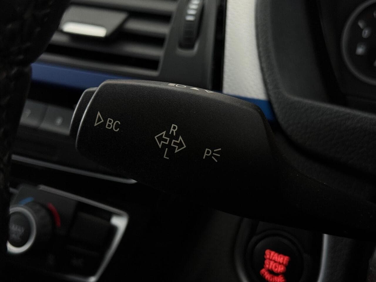 BMW 3 Series thumbnail Misc Controls