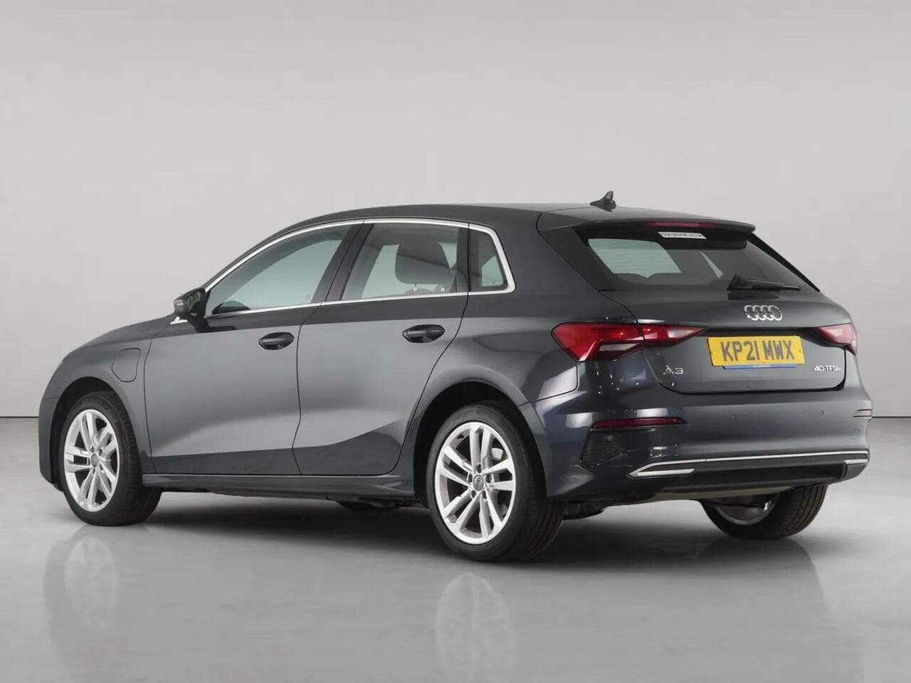 Audi A3 thumbnail Rear Left