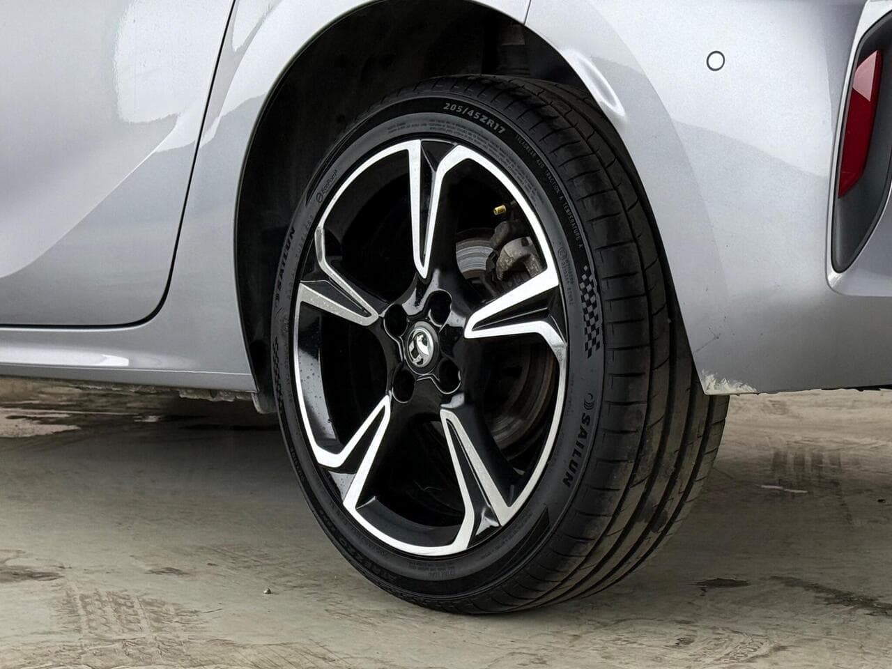 Vauxhall Corsa thumbnail Wheel