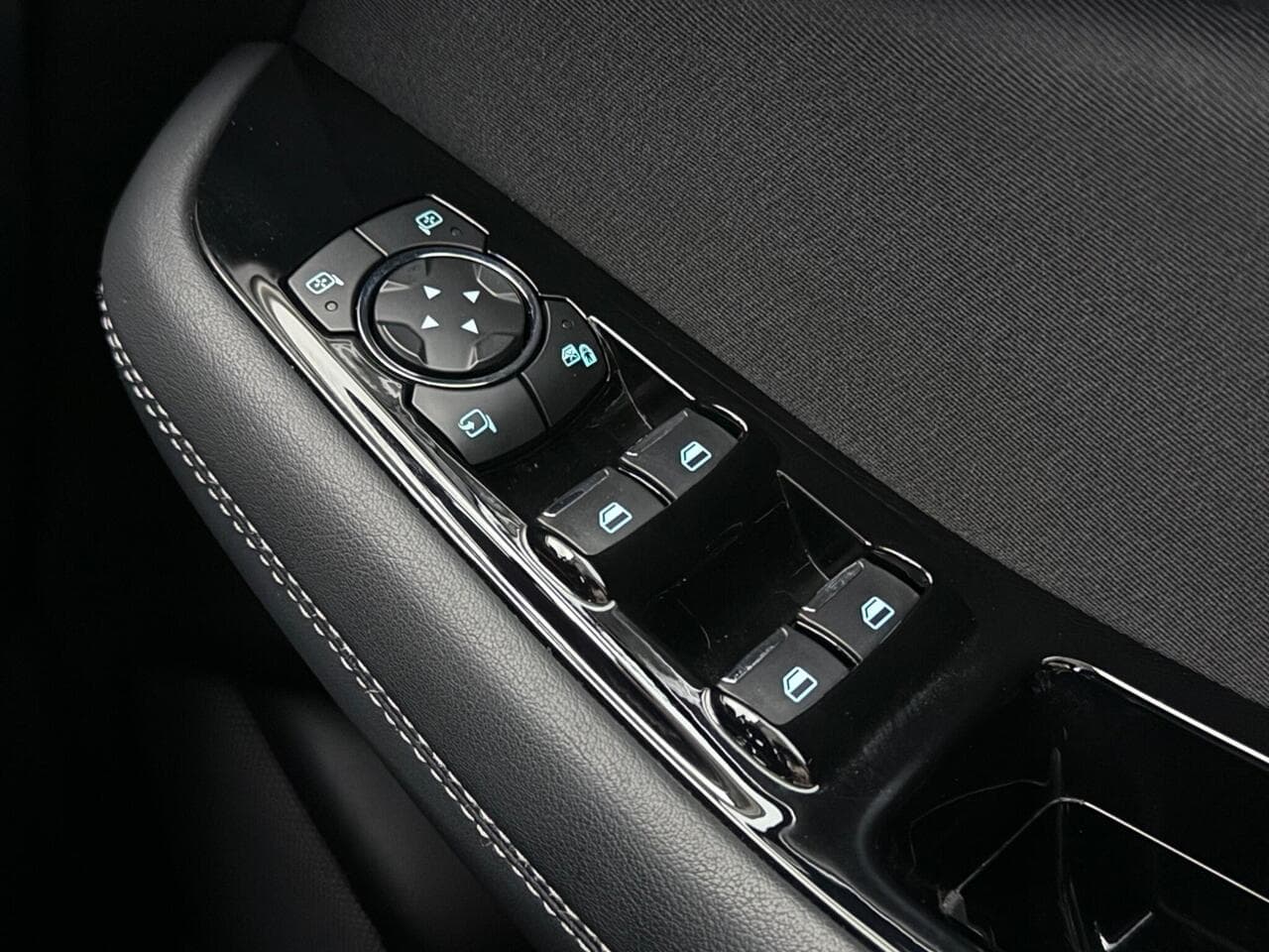 Ford Galaxy thumbnail Misc Controls