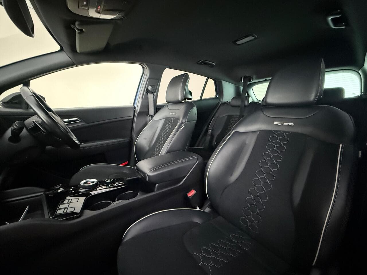 Kia Sportage thumbnail Seat Front Passenger