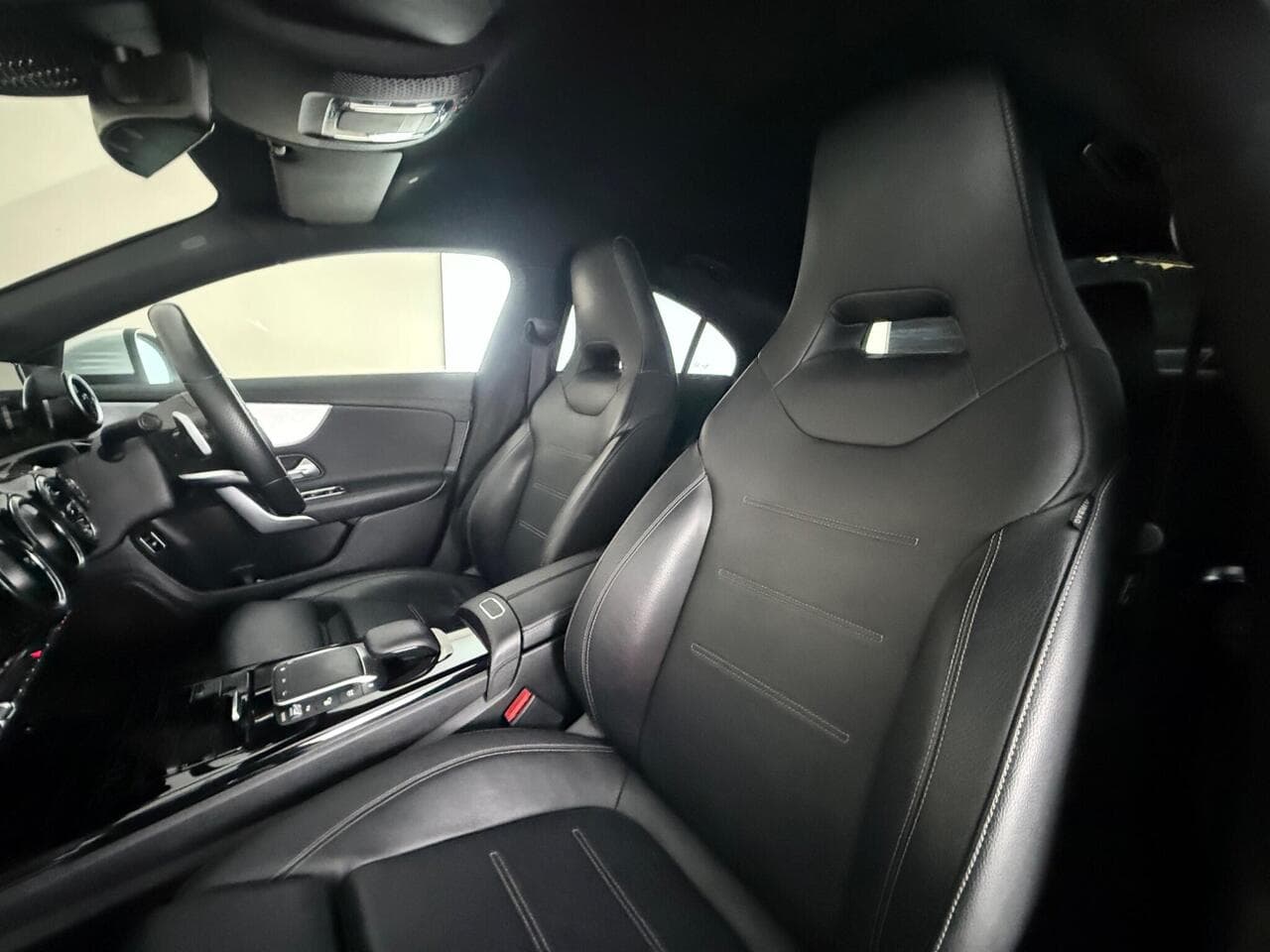 Mercedes-Benz CLA thumbnail Seat Front Passenger