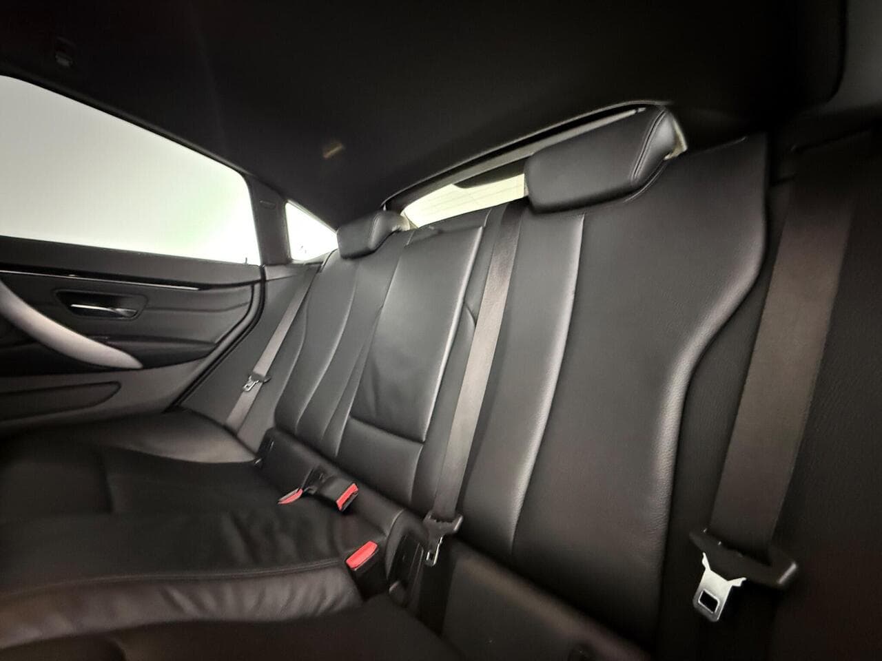 BMW 4 Series Gran Coupe thumbnail Seats Rear