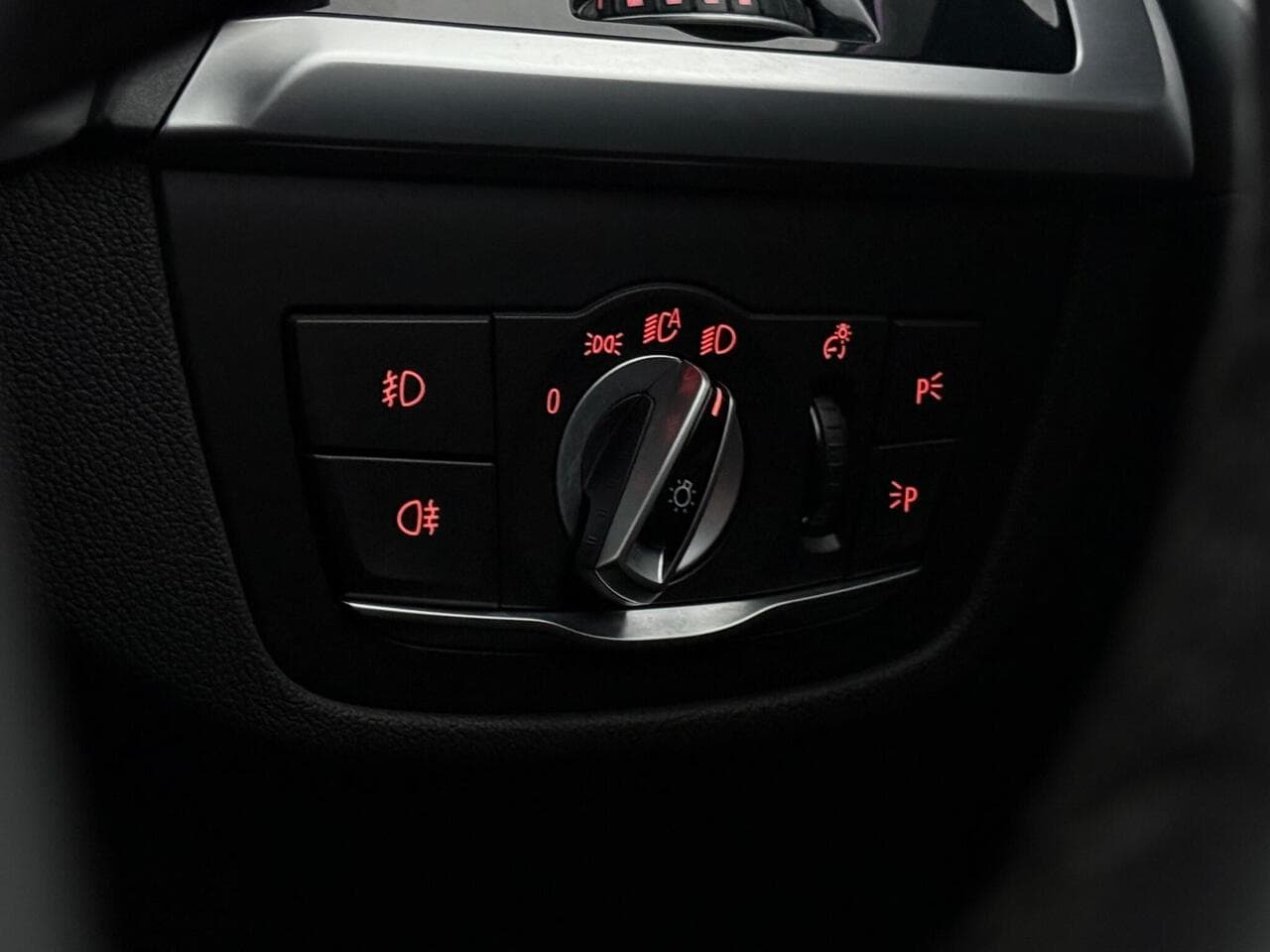 BMW X3 thumbnail Misc Controls