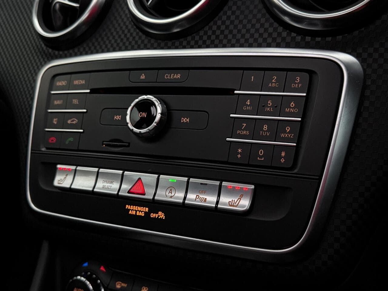 Mercedes-Benz A Class thumbnail Misc Controls