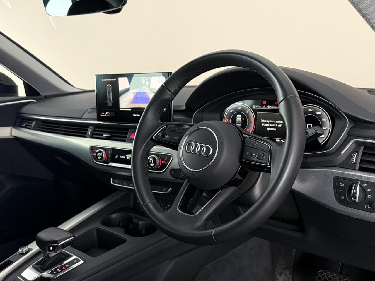Audi A4 thumbnail Interior Front