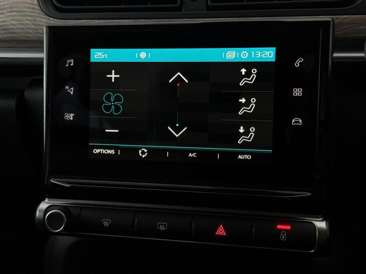 Citroen C3 thumbnail Infotainment System