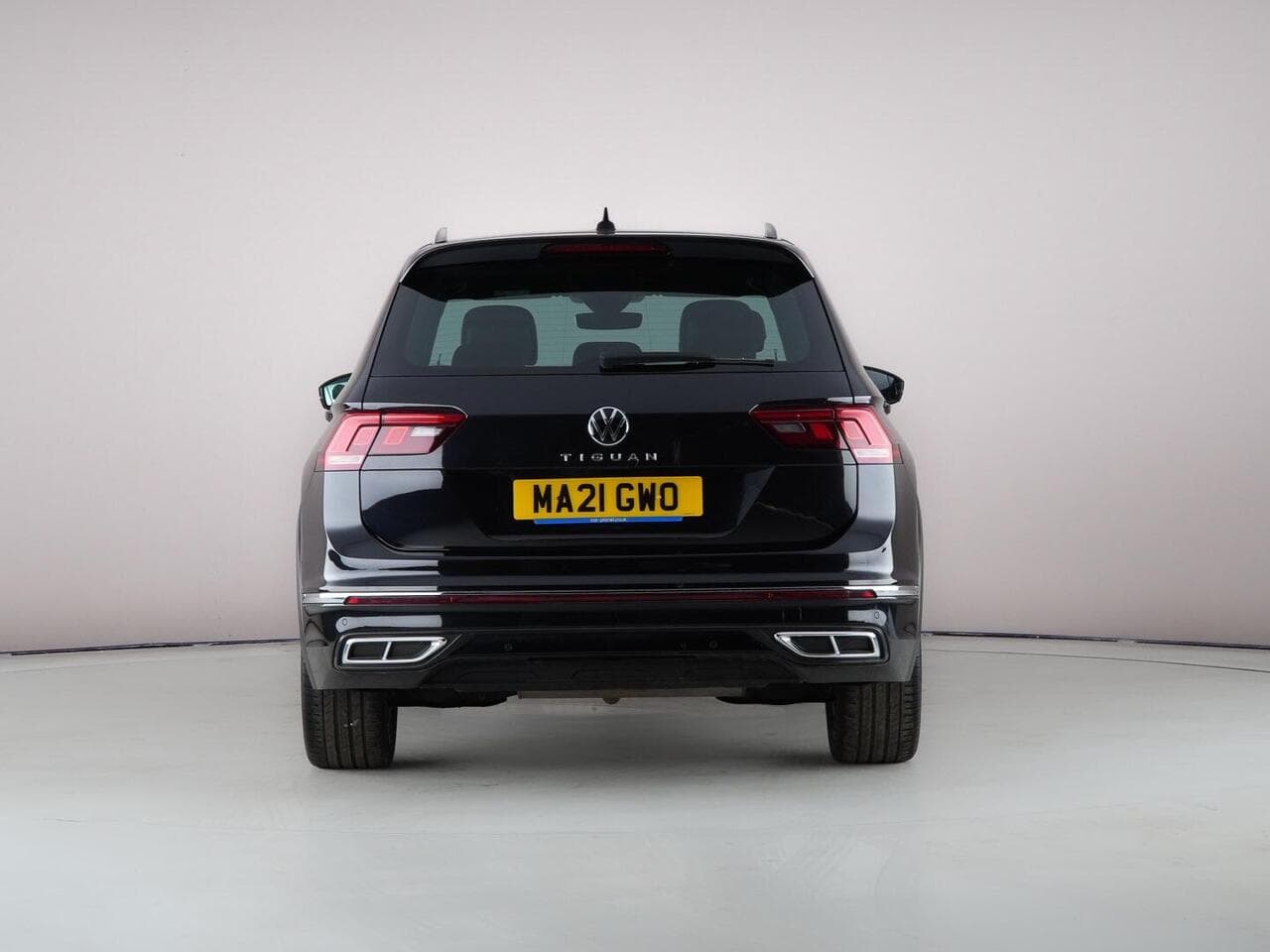 Volkswagen Tiguan thumbnail Rear