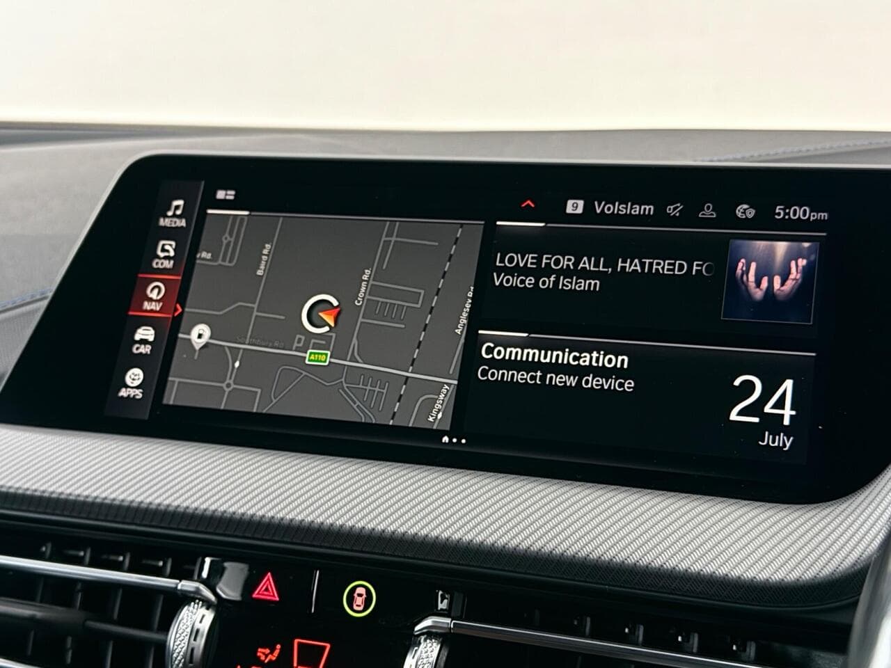 BMW 1 Series thumbnail Infotainment System