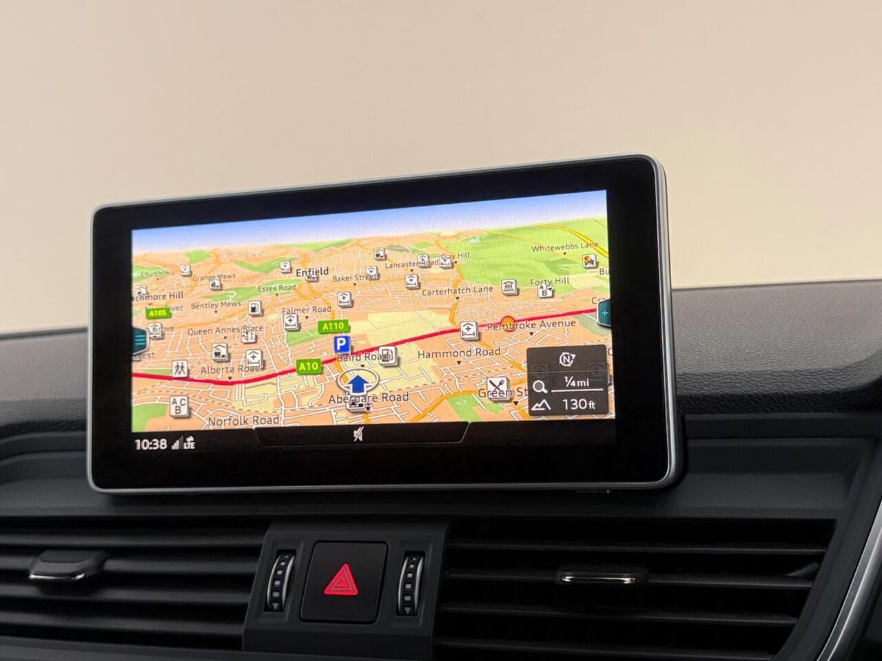 Audi Q5 thumbnail Infotainment System