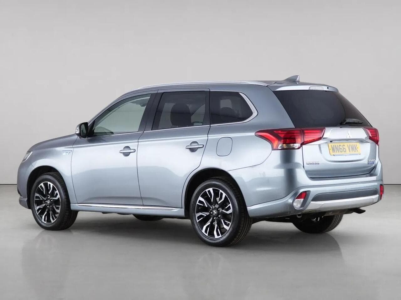 Mitsubishi Outlander thumbnail Inconclusive