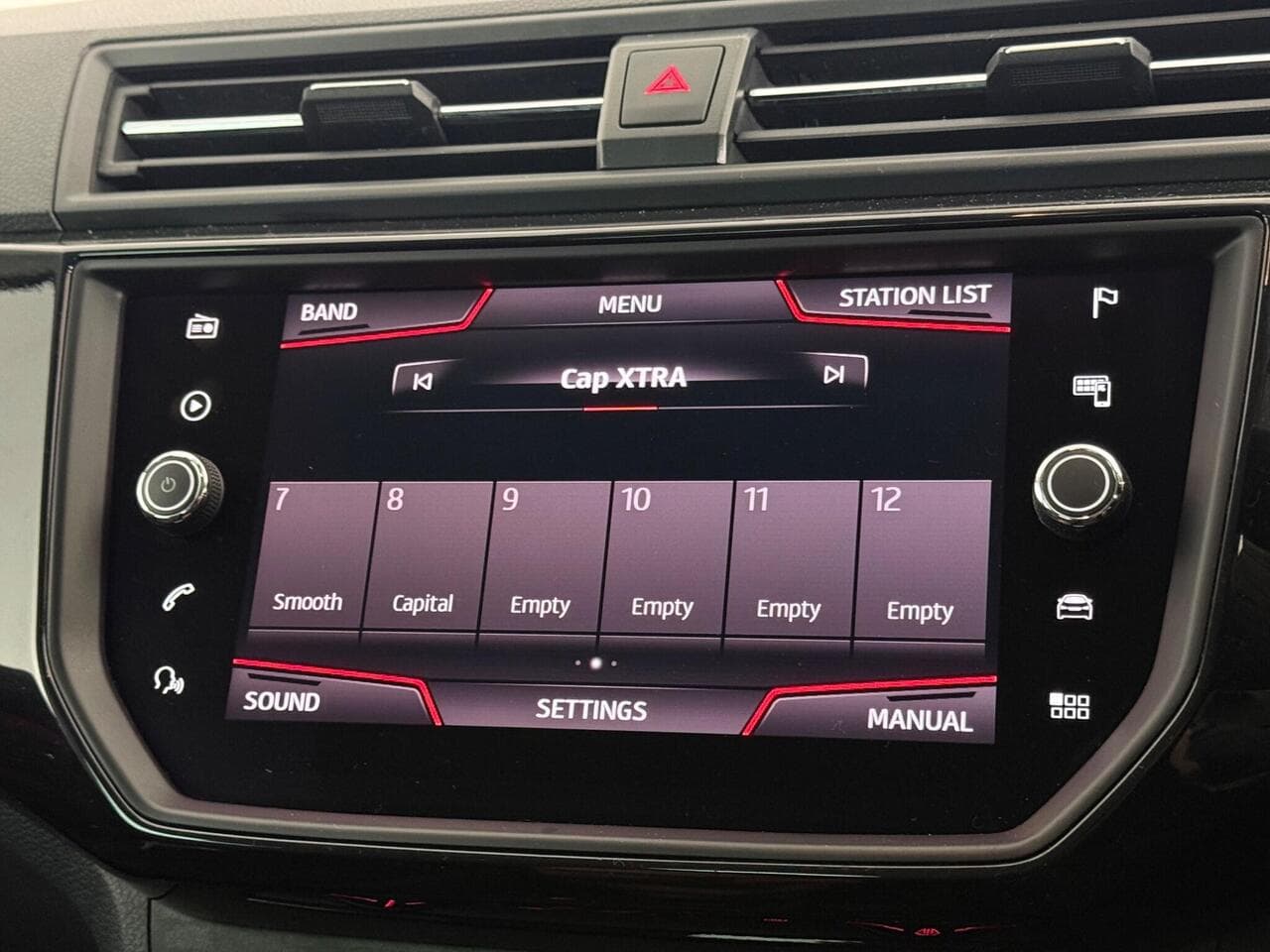SEAT Ibiza thumbnail Infotainment System