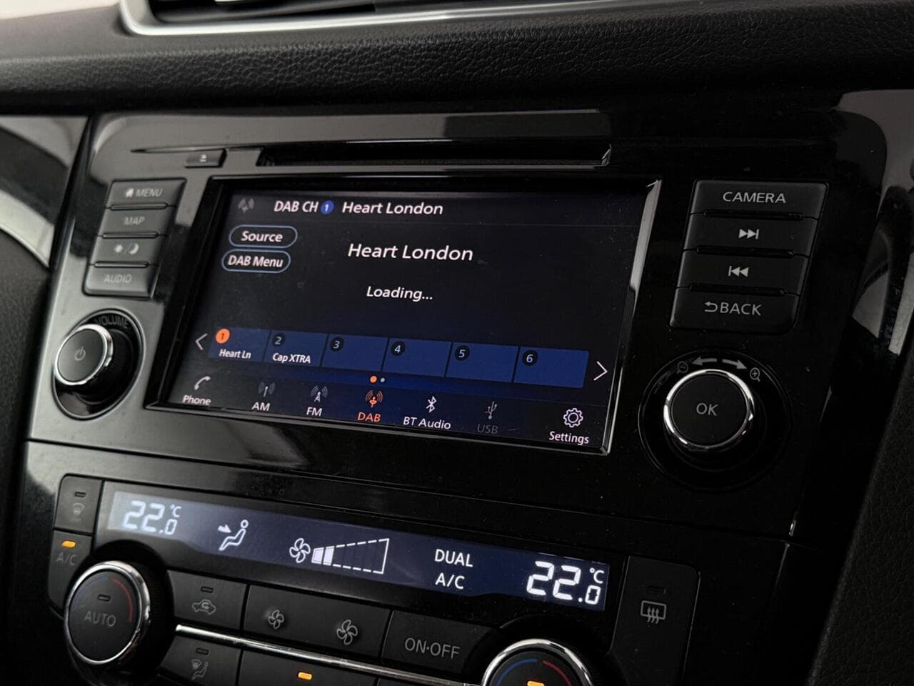 Nissan Qashqai thumbnail Infotainment System
