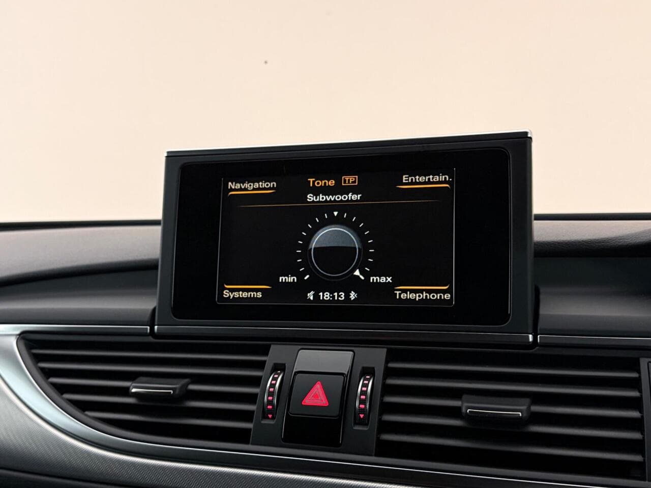 Audi A6 Saloon thumbnail Infotainment System