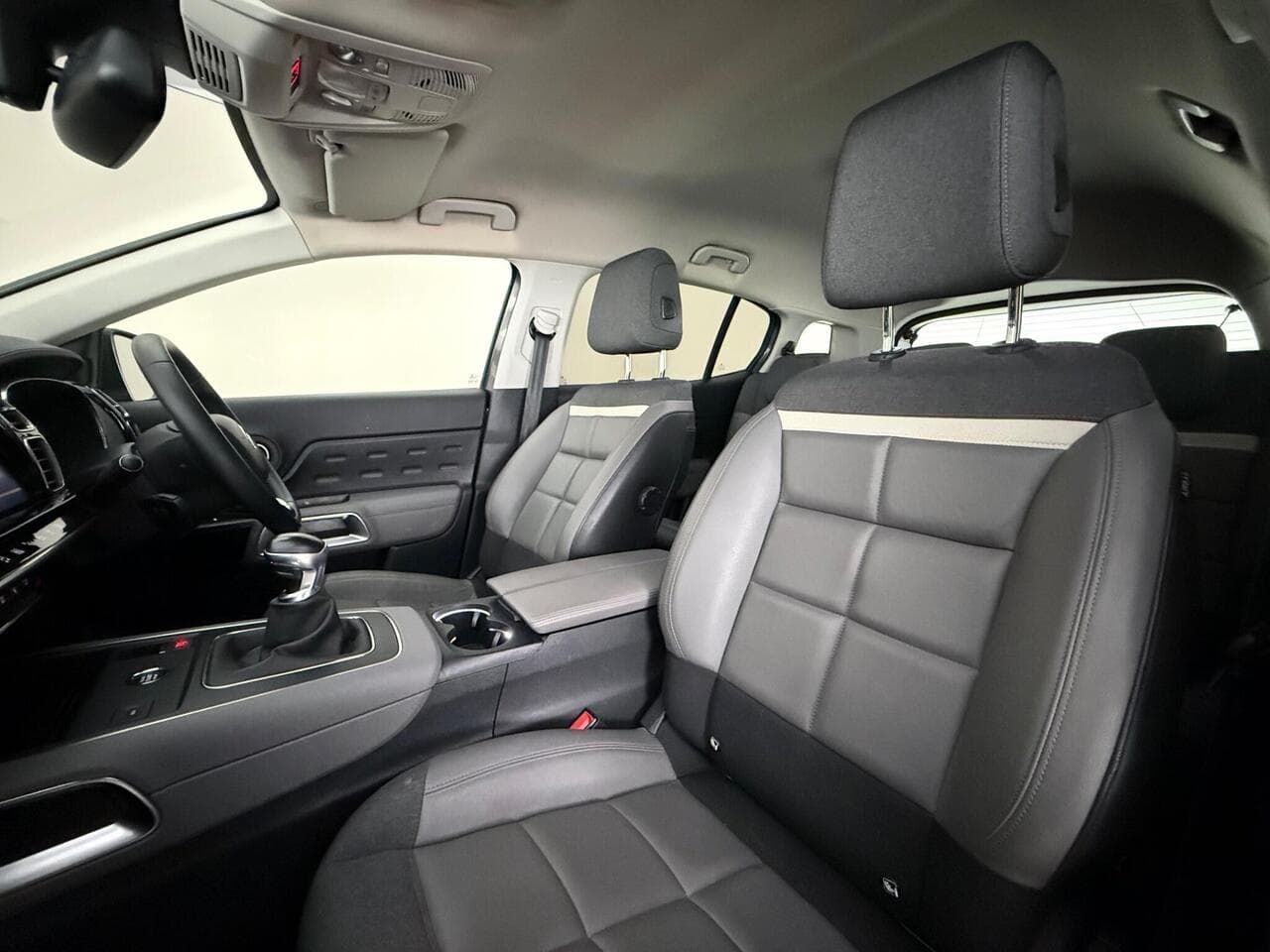 Citroen C5 Aircross thumbnail Seat Front Passenger