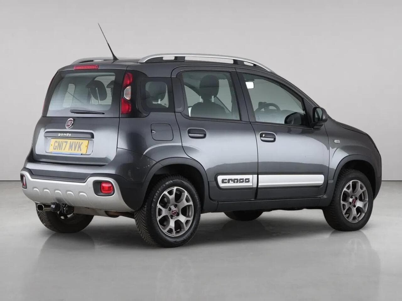Fiat Panda thumbnail Rear Right