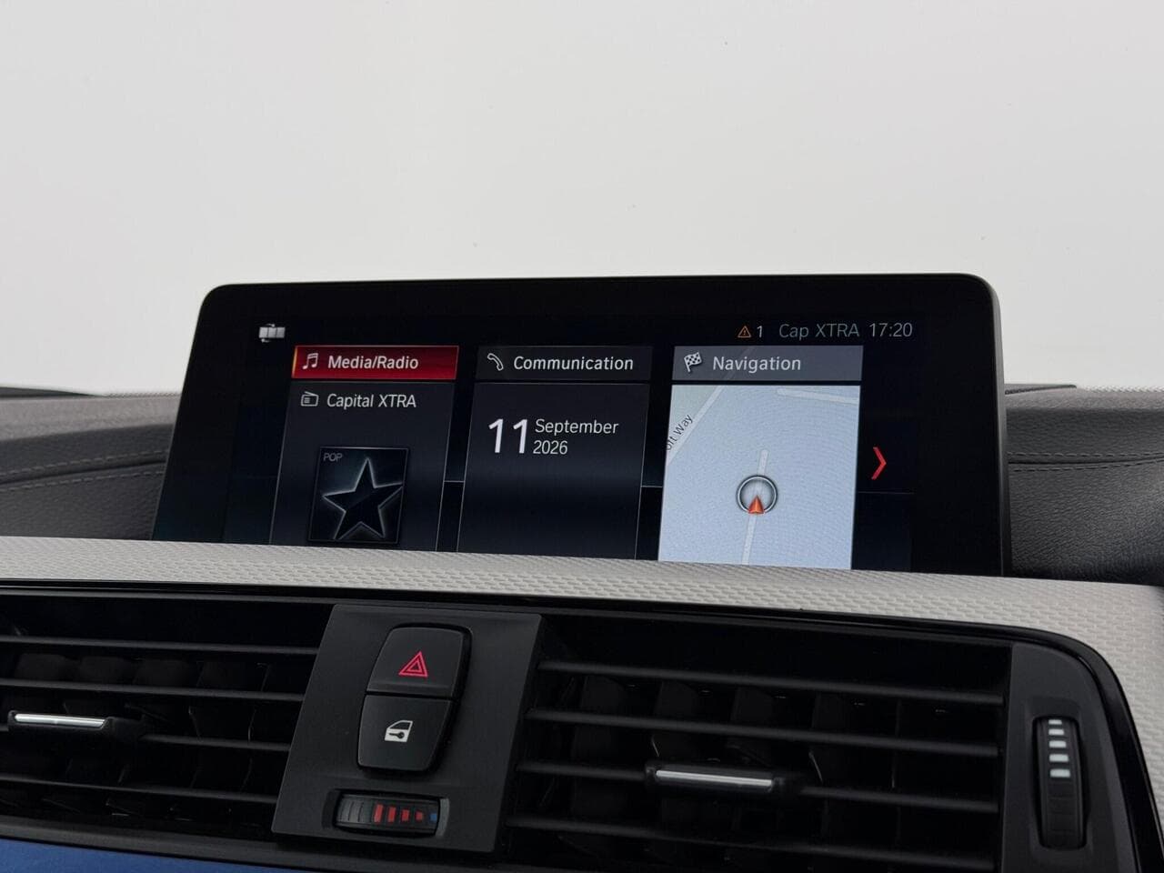 BMW 4 Series thumbnail Infotainment System
