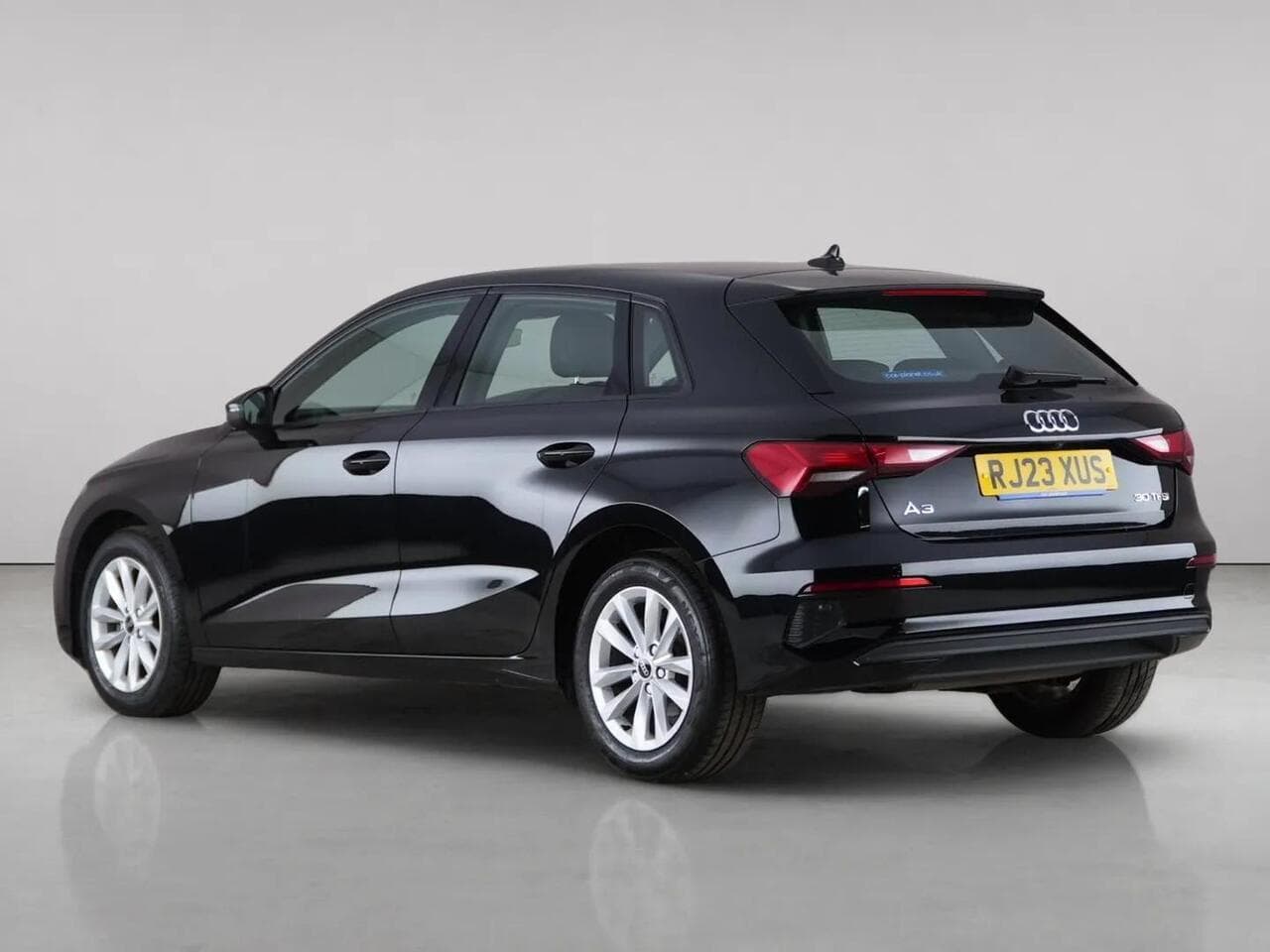 Audi A3 thumbnail Rear Left