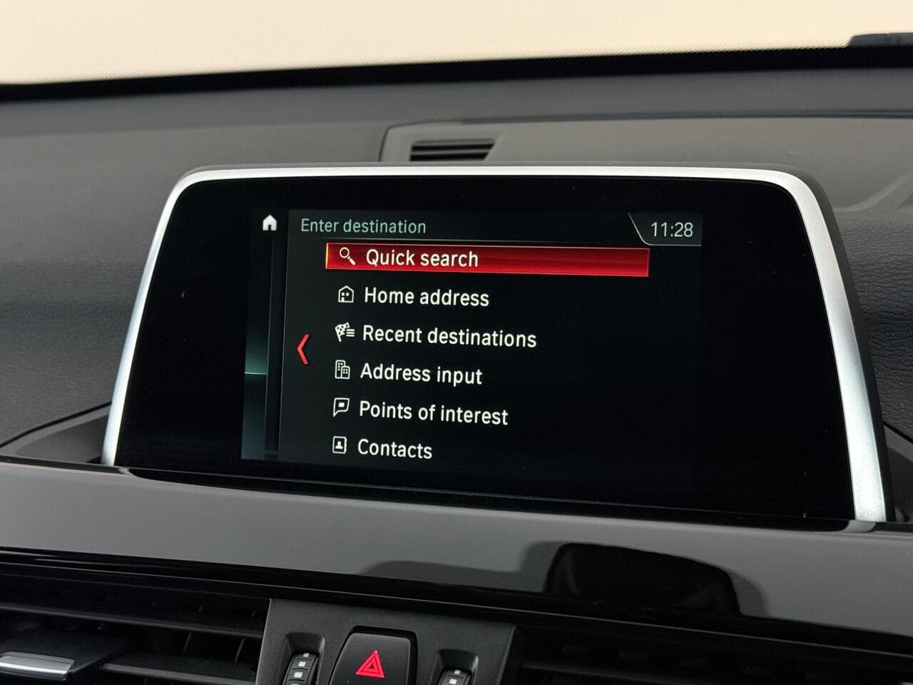 BMW X1 thumbnail Infotainment System